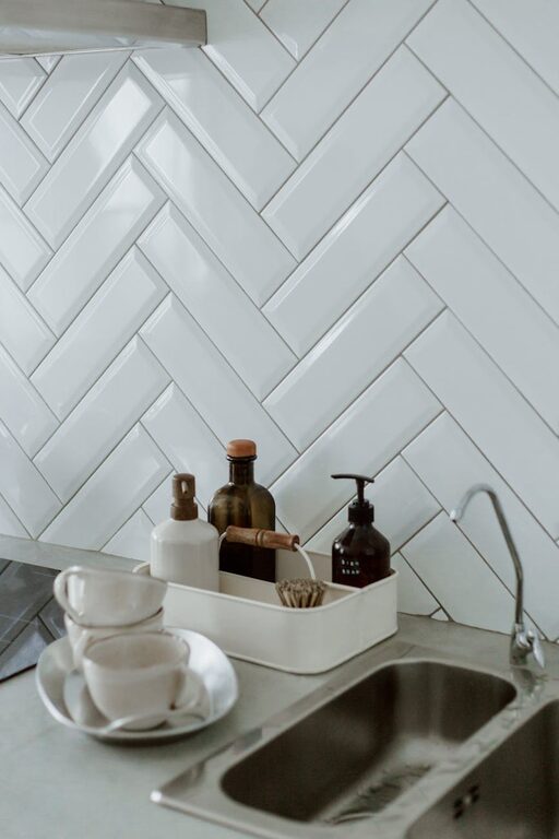 How to Make Your Kitchen Counters Clutter-Free: Practical Tips